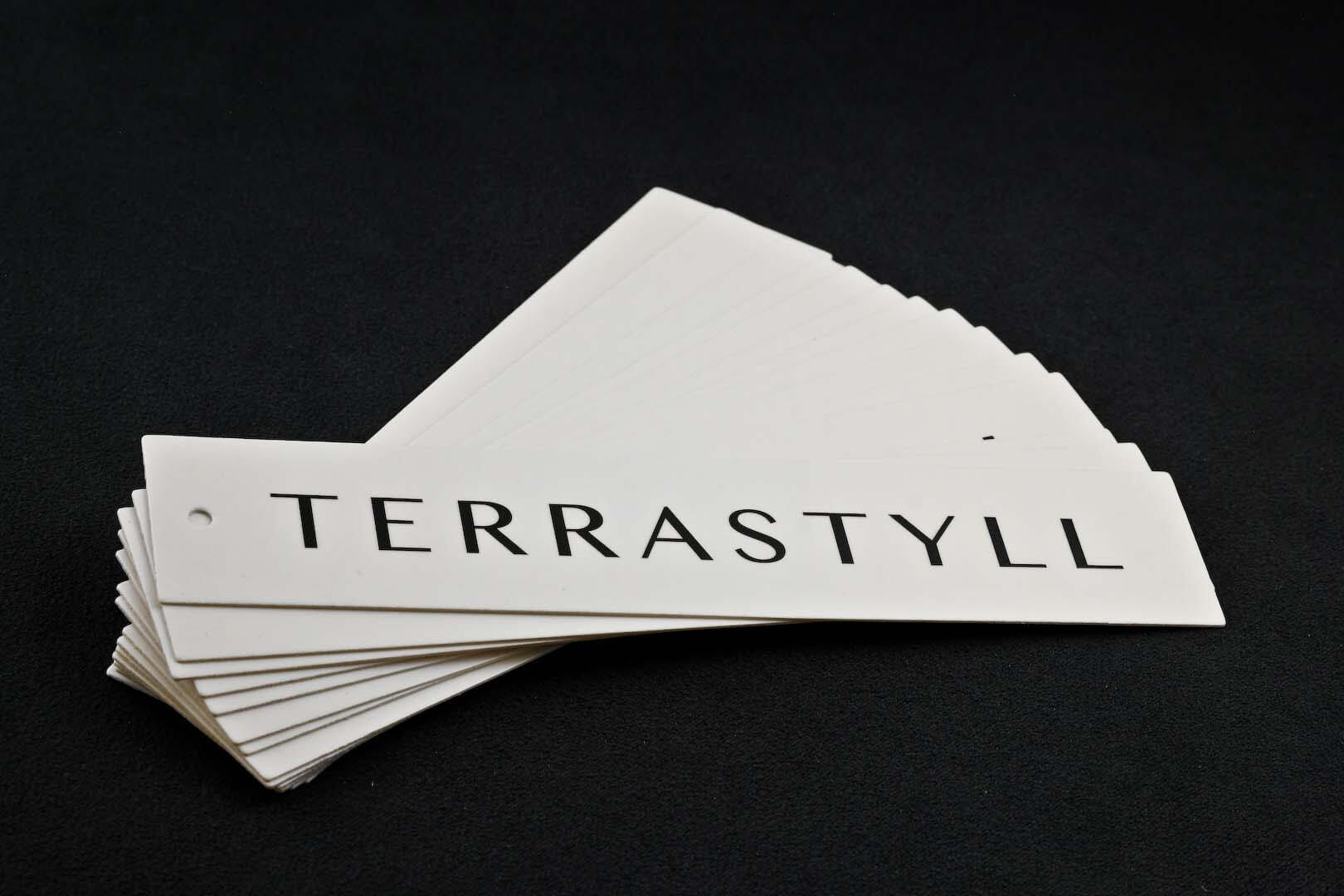 etykiety kartonowe do ubrania Terrastyll