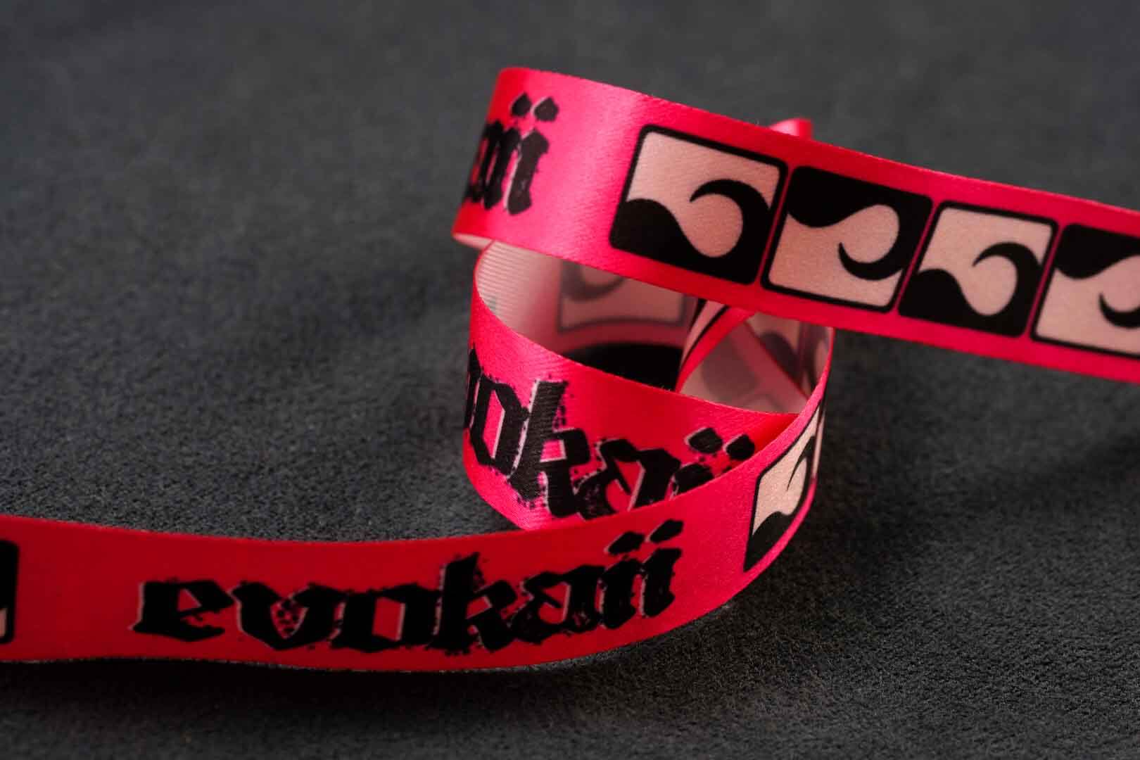 wszywka z nadrukiem